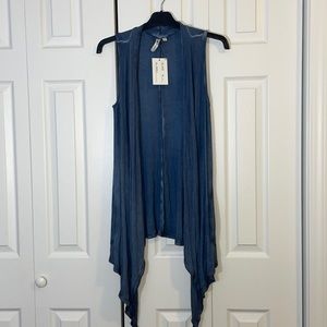 Cable & Gauge Sleeveless Cardigan